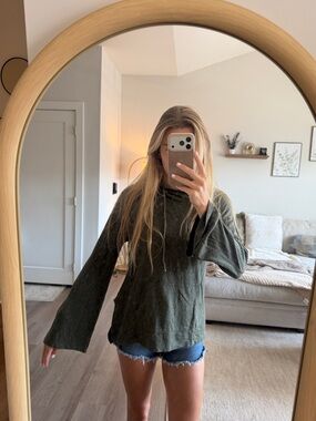 Mossimo Supply Co. Olive Green Long-Sleeve Knit Hoodie